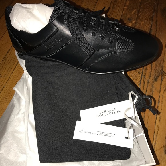 Versace men’s shoe size 12US NWT Versace men’s shoe size 12US NWT